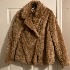 Charlotte Russe Faux Fur Jacket (Light Pink/Nude) - Size Large - Almost New